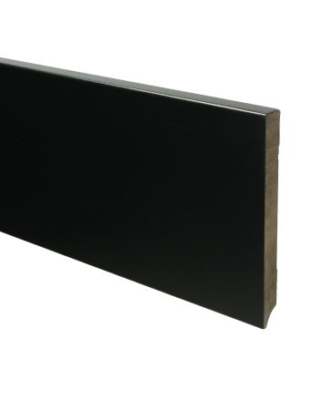 MDF Moderne plint 150x15 voorgelakt RAL 9005 | 2.4 meter