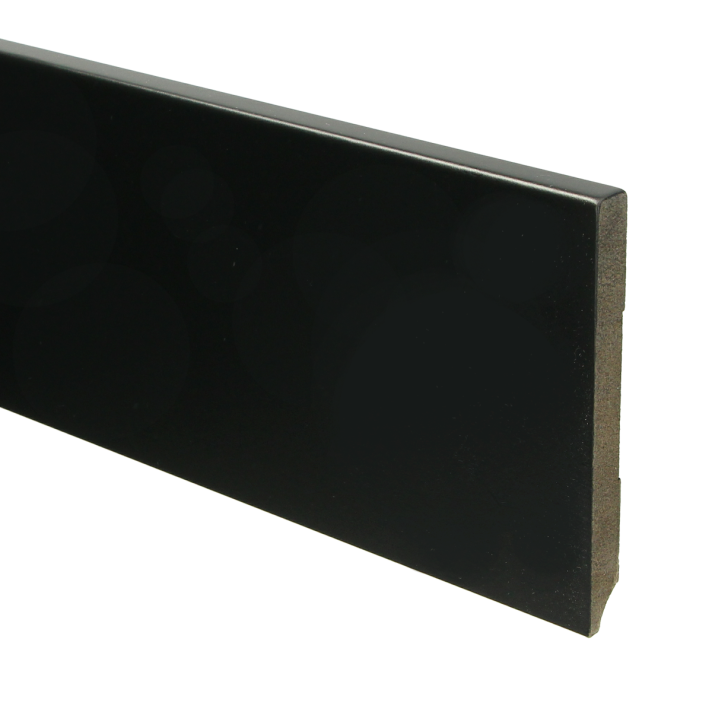 MDF Moderne plint 120x12 voorgelakt RAL 9005 | 2.4 meter