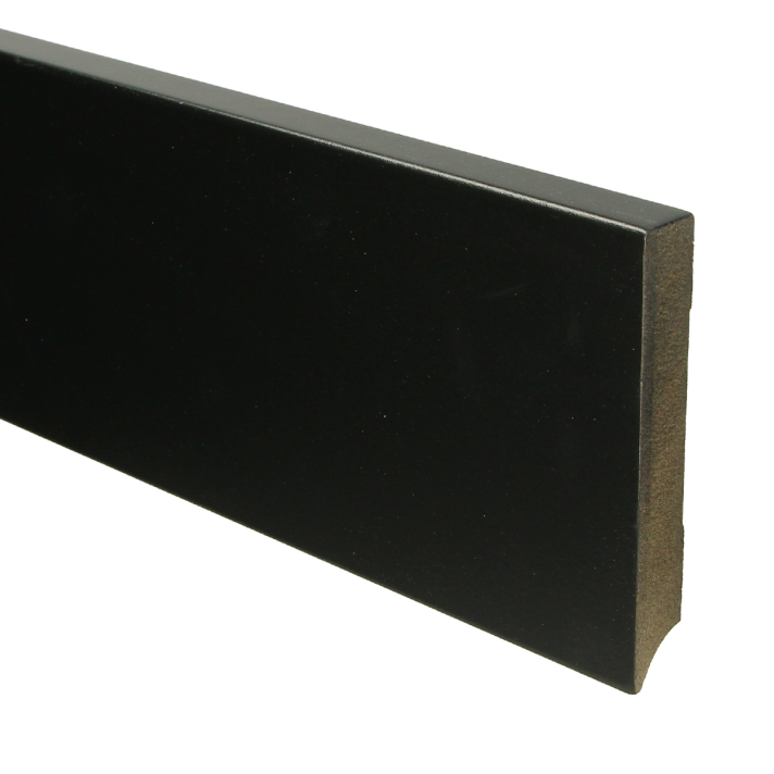 MDF Moderne plint 120x18 voorgelakt RAL 9005 | 2.4 meter