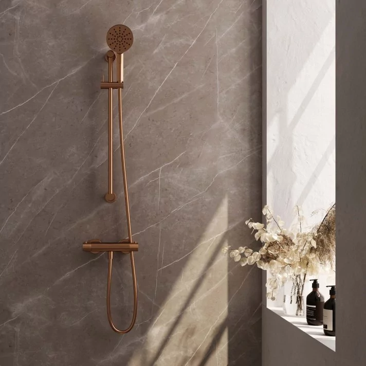 BRAUER Copper Carving opbouw douche thermostaatkraan SET 02 met glijstang en 3-standen handdouche en doucheslang koper geborsteld PVD