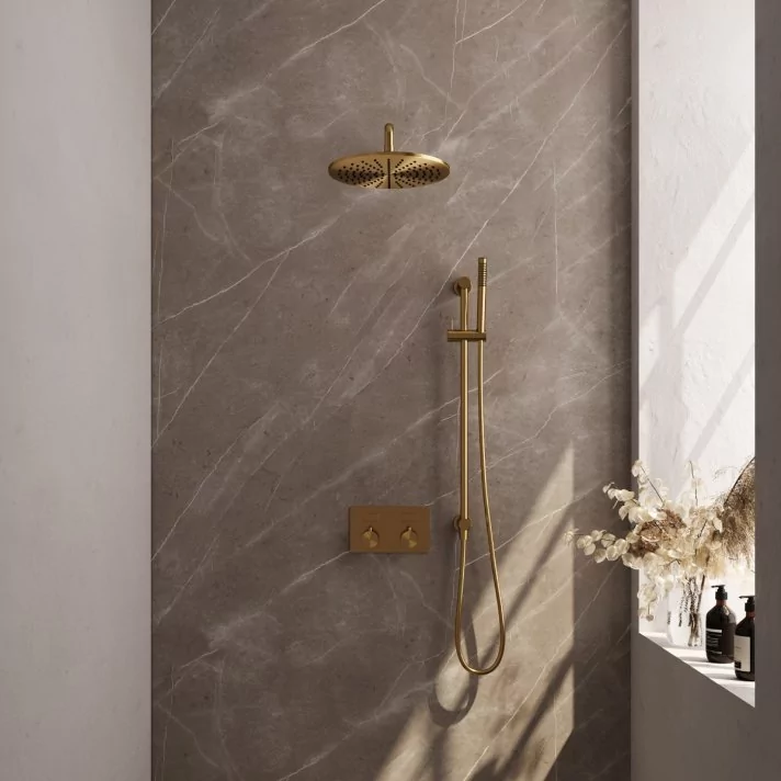 BRAUER Gold Carving thermostatische inbouw regendouche met drukknoppen SET 64 met 30 cm douchekop en gebogen muurarm en staaf handdouche en doucheslang en geïntegreerde glijstang goud geborsteld PVD