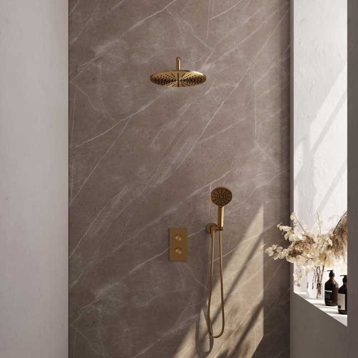 BRAUER Gold Edition thermostatische inbouw regendouche 3-weg omstelling SET 34 met 30 cm douchekop en gebogen muurarm en 3-standen handdouche en doucheslang en wandaansluitbocht goud geborsteld PVD
