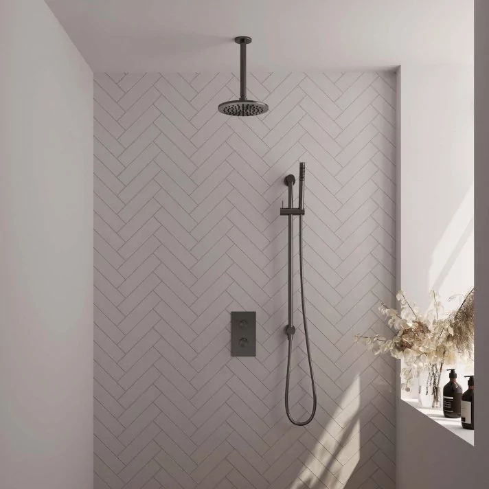 BRAUER Gunmetal Carving thermostatische inbouw regendouche 3-weg omstelling SET 41 met 20 cm douchekop en plafondarm en staaf handdouche en doucheslang en geïntegreerde glijstang gunmetal geborsteld PVD
