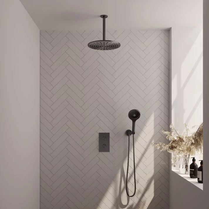 BRAUER Gunmetal Carving thermostatische inbouw regendouche 3-weg omstelling SET 36 met 30 cm douchekop en plafondarm en 3-standen handdouche en doucheslang en wandaansluitbocht gunmetal geborsteld PVD
