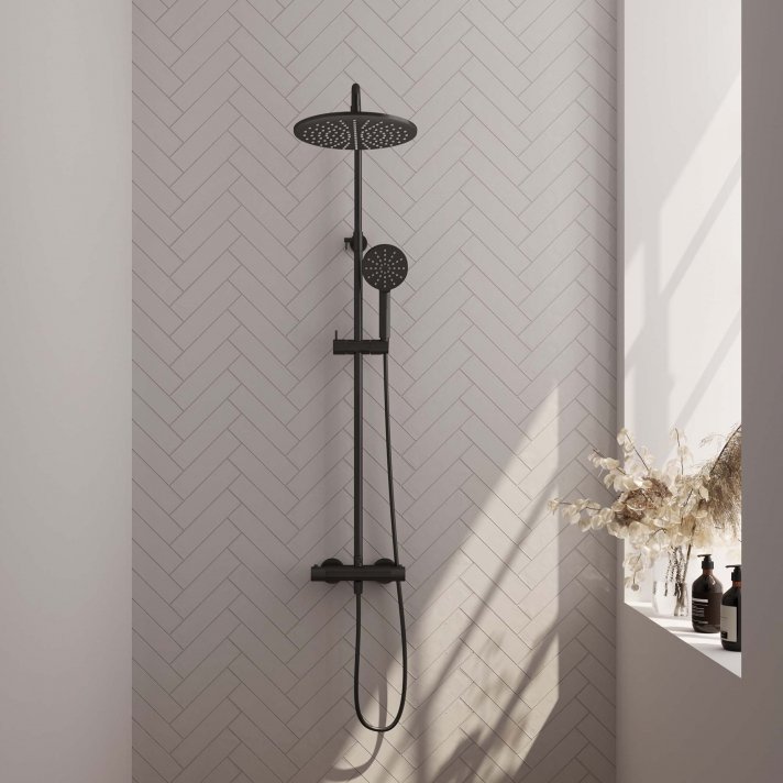 BRAUER Black Carving opbouw thermostatische regendouche SET 04 met 30 cm douchekop en 3-standen handdouche en doucheslang mat zwart
