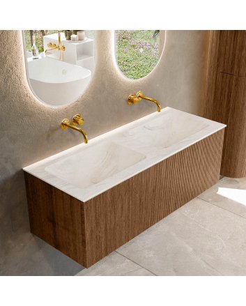 Mondiaz Kurve-Dlux 120cm badmeubel kleur Walnut met 1 lade en 0 deuren. Wastafel Leaf Dubbel zonder kraangat Ostra.