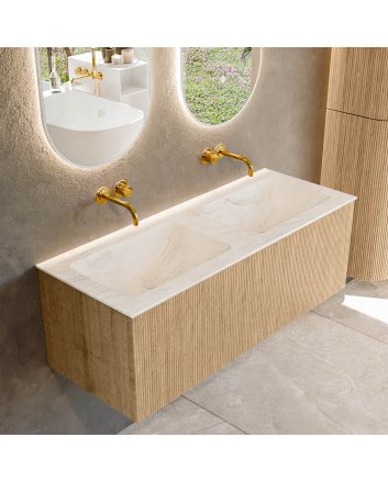 Mondiaz Kurve-Dlux 120cm badmeubel kleur Oak met 1 lade en 0 deuren. Wastafel Leaf Dubbel zonder kraangat Ostra.